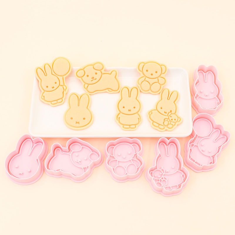 Miffy Series Cartoon Cookie Mo - Baking In Kitchen 评论和价格